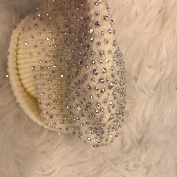 Cream Swarovski Iridescent ab stone hat - Picture 5 of 6